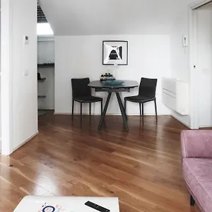 Апартаменты Comecasa Attic 5 Min Walk From Duomo Италия