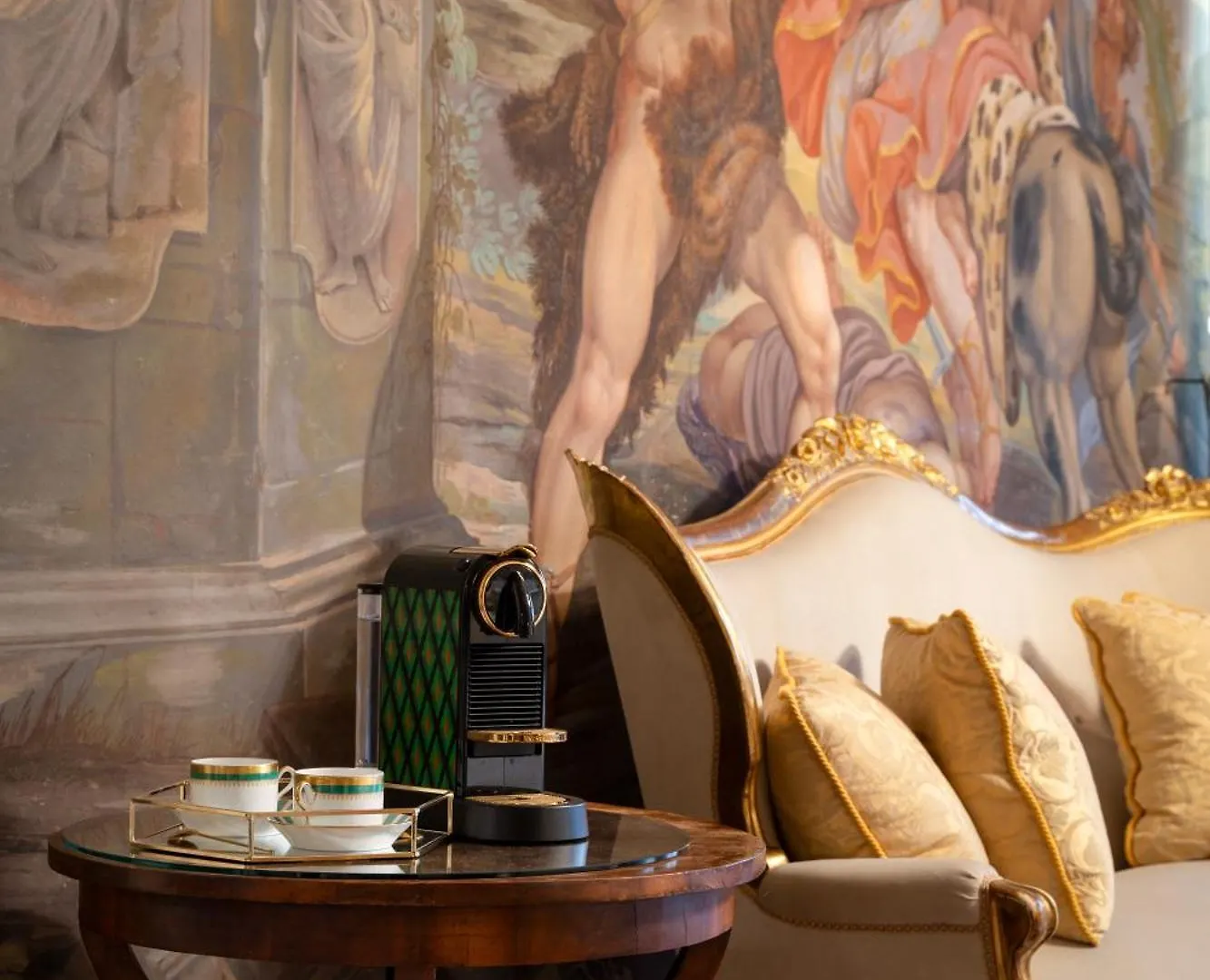 Nocleg ze śniadaniem Piazza Pitti Palace - Residenza D'Epoca Florencja