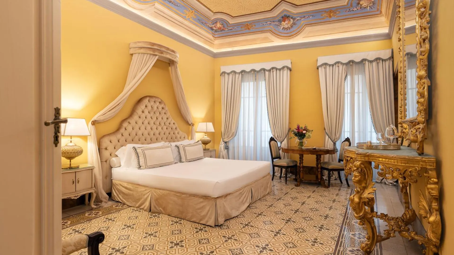 Nocleg ze śniadaniem Piazza Pitti Palace - Residenza D'Epoca Florencja